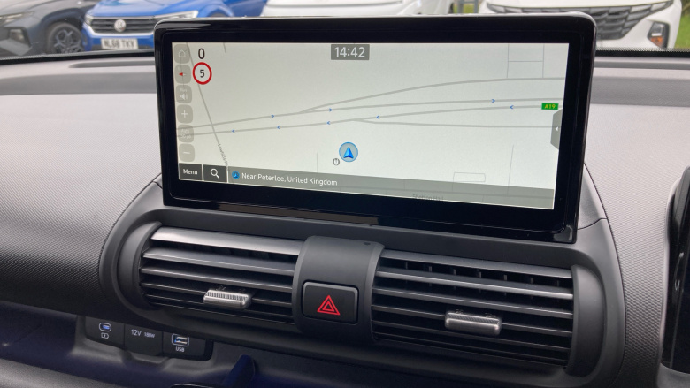 Hyundai INSTER 85kW 02 49kWh 5dr Auto Electric Hatchback